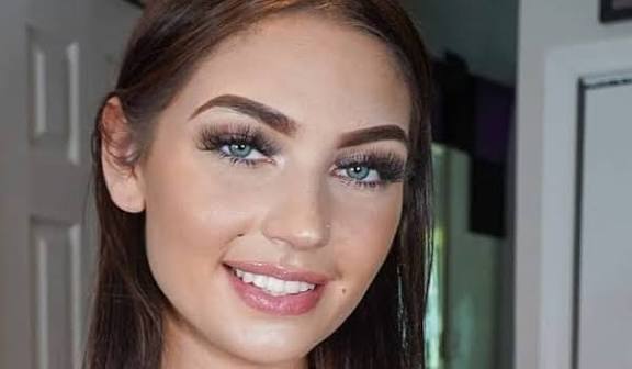 Vivian Taylor: Age, Career, Net Worth, Height & Biography